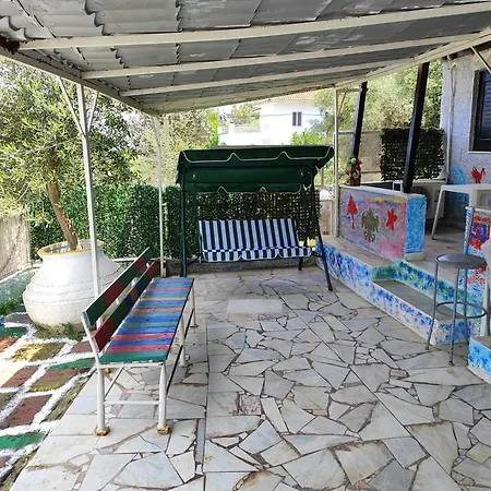 Apartment Theoxenia *