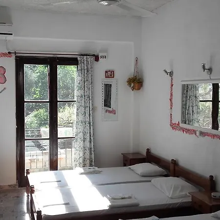 Apartamento Theoxenia *