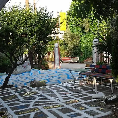 Theoxenia * Pteleós